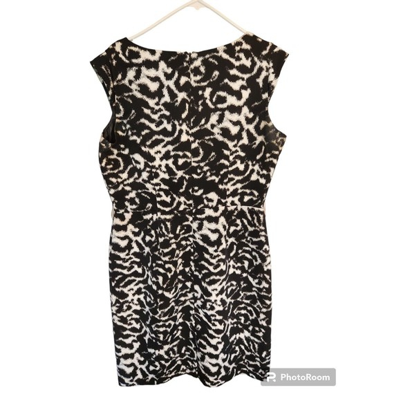 Antonio Melanie Size 12 Black White Sleeveless Dress Stretchy - Picture 2 of 7